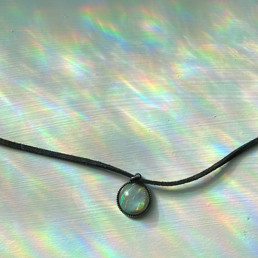 reflective opal stone velvet choker